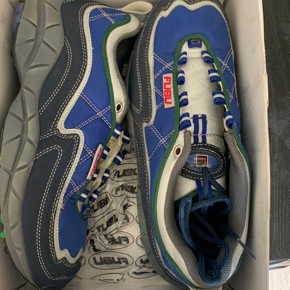 1992 Navy/Royal/Green mens size 12 FUBU